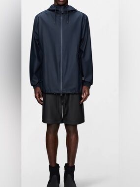 Rains Storm Breaker Rain Jacket Navy Blue Hood Unisex Large NWT